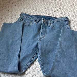 Levis 501 Classic Blue Denim Jeans raw hem inseam 25
